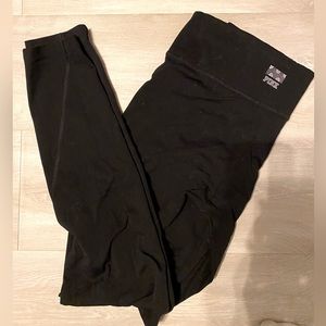 Victoria Secret Ultimate leggings